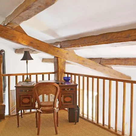 Gorgeous In Montauroux, Holiday home *